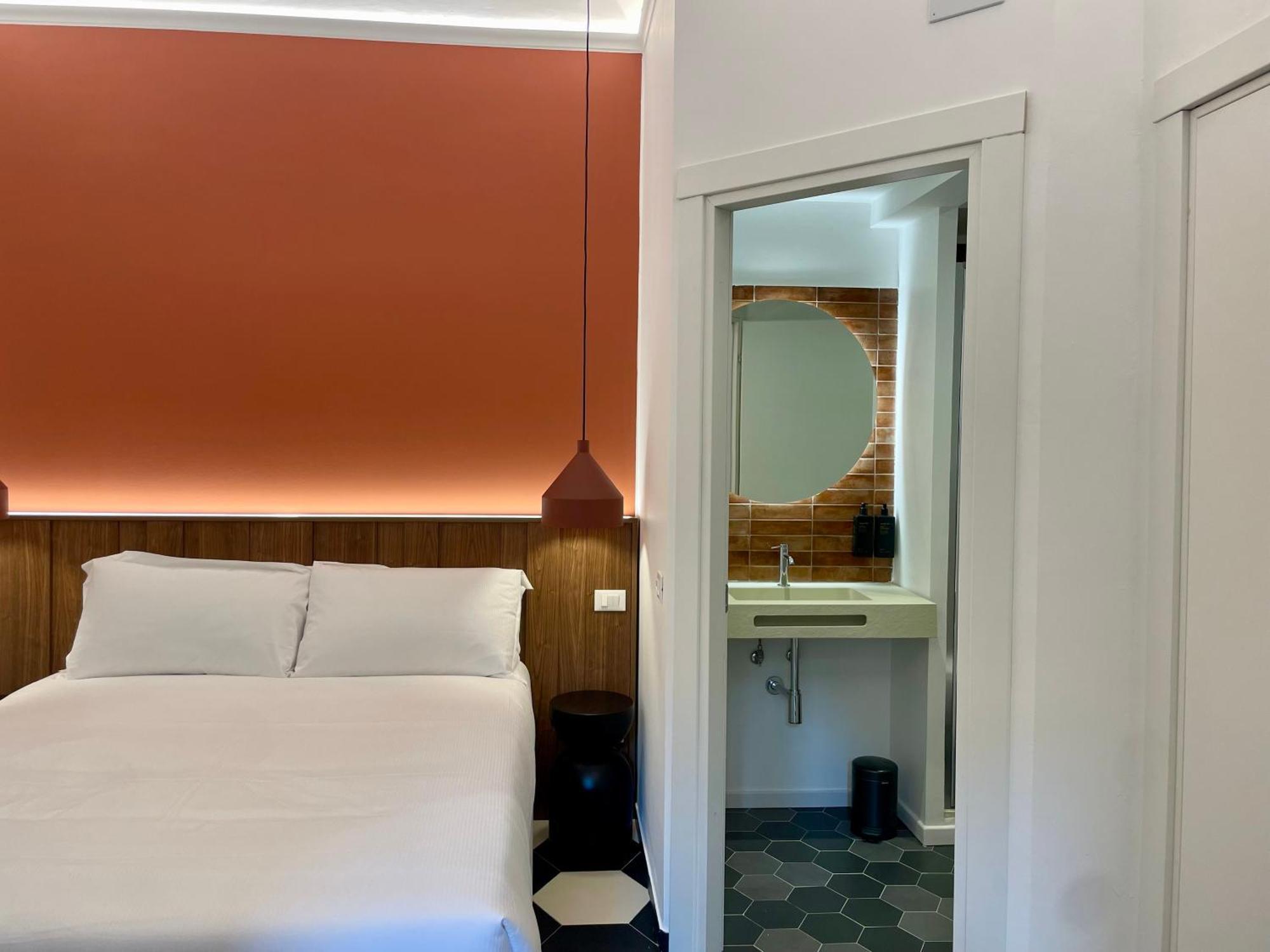 Relstay - Assarotti Suites Genoa Exterior photo