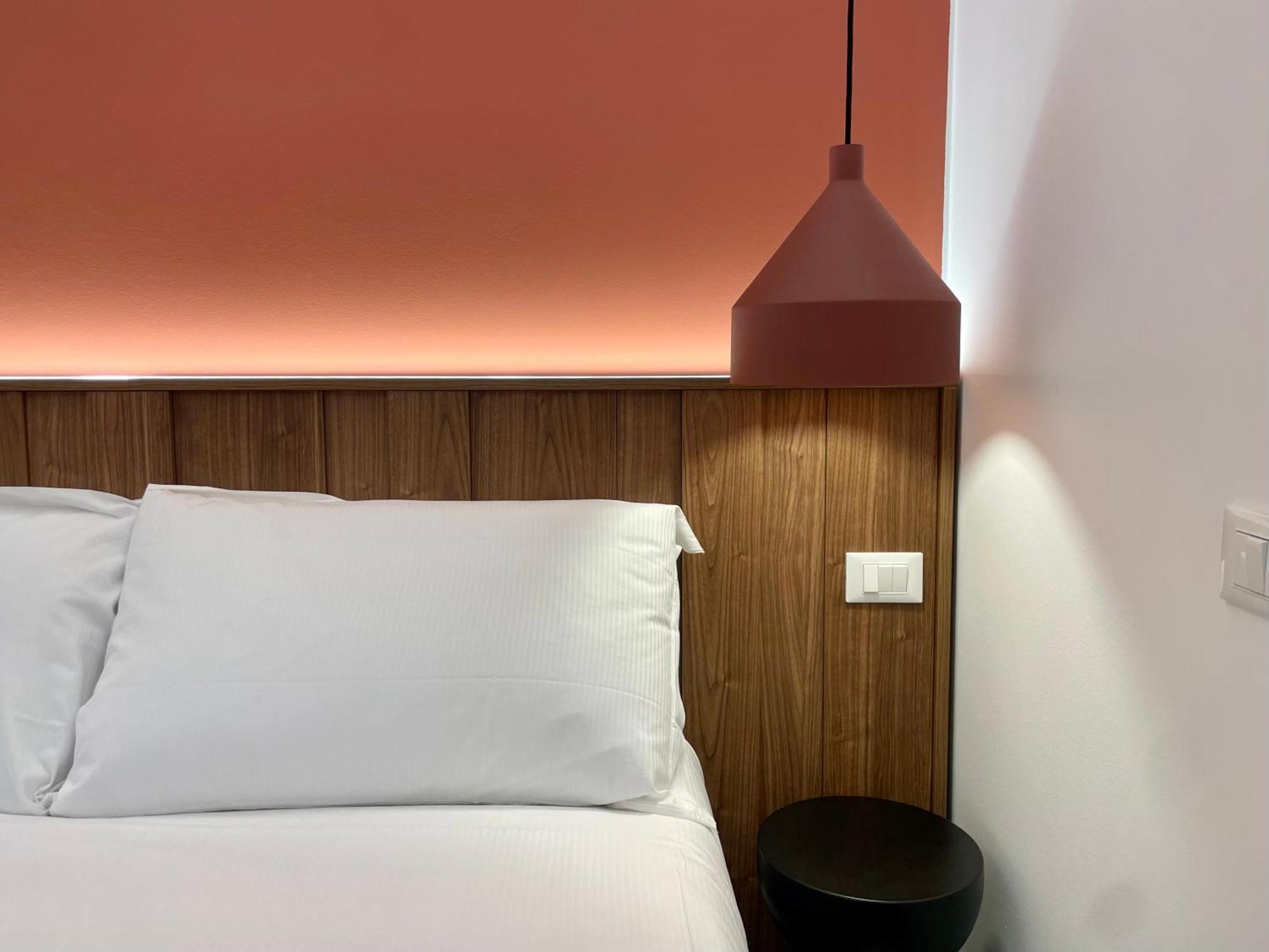 Relstay - Assarotti Suites Genoa Exterior photo
